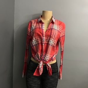 Old navy plaid shirt size medium